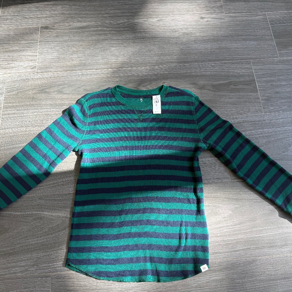 NWT GAP - Boys long-sleeved striped waffle shirt - navy and green